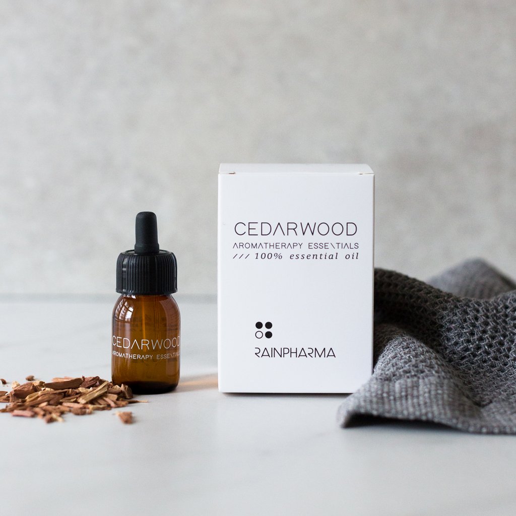 ESSENTIAL OIL CEDARWOOD